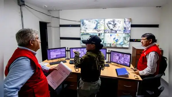 43 de 52 penales supervisados presentan problemas de inoperatividad en cámaras de vigilancia, advierte la Contraloría