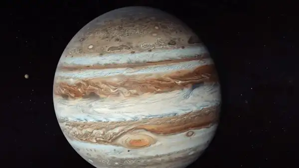 La Antártida se encuentra cubierta de hielo de hasta 4 km de espesor, pero no se compara en nada con lo que orbita cerca de Júpiter