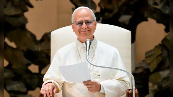 Papa León XIV recibe alta hospitalaria tras ser operado de cáncer de pulmón y retomará sus actividades en el Vaticano