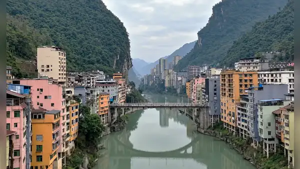 La ciudad más estrecha del mundo: apenas 30 metros de ancho, pero en ella China está construyendo rascacielos