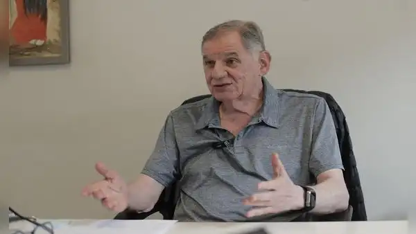 León Trahtemberg: “No hay forma de escribir un libro si no hay ideología”