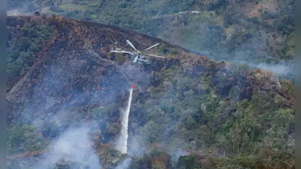 Quitaron dinero a la FAP para equipar helicópteros contra incendios forestales