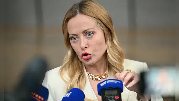 Giorgia Meloni anuncia el despliegue de 500 militares tras saqueos y enfrentamientos entre las policía y manifestantes