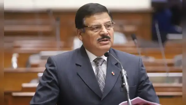Daniel Barragan confirma que Obras apoyará dictamen de pedido de facultades en el Senado
