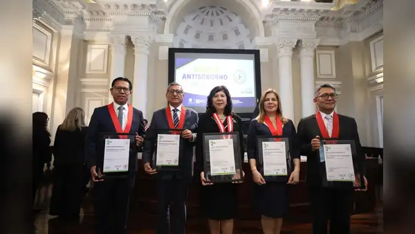 Corte de La Libertad recibe certificación internacional antisoborno