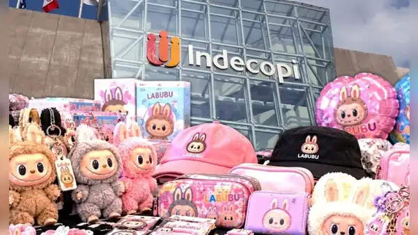 Indecopi multa con más de S/1,8 millones a cinco empresas por importar llaveros, pulseras y otros productos Labubu sin autorización