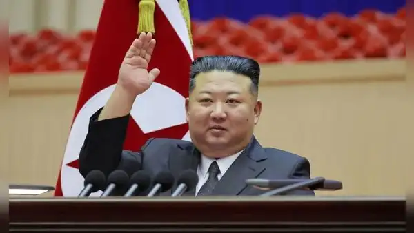 El líder norcoreano Kim Jong Un visita por sorpresa China y se reúne con un alto asesor de Xi Jinping