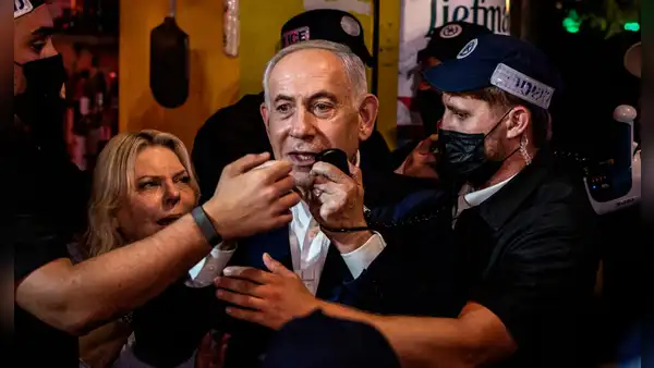 Netanyahu amenaza a Irán con un golpe "aplastante" previo a las elecciones y bloquea los cruces a Cisjordania