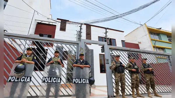 Pronabi controla 160 inmuebles pese a que jueces ordenan devolverlos