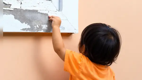 Alerta en Perú: 7,1 millones de niños estarían en riesgo por plomo y detectan pinturas peligrosas