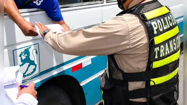 Condenan a tres policías por cobrar coimas de hasta S/2.000 para modificar informes de accidentes y actas de intervención