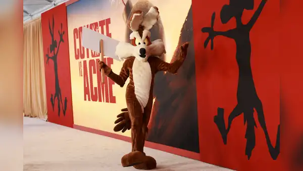 El Coyote cuesta arriba, por Diego Alonso Sánchez