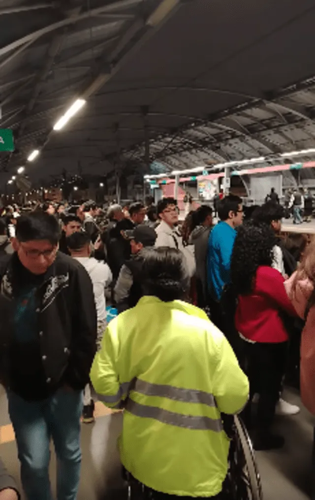  Usuarios reportan largas colas en diferentes estaciones en la ruta sur del Metro de Lima. Foto: difusión    