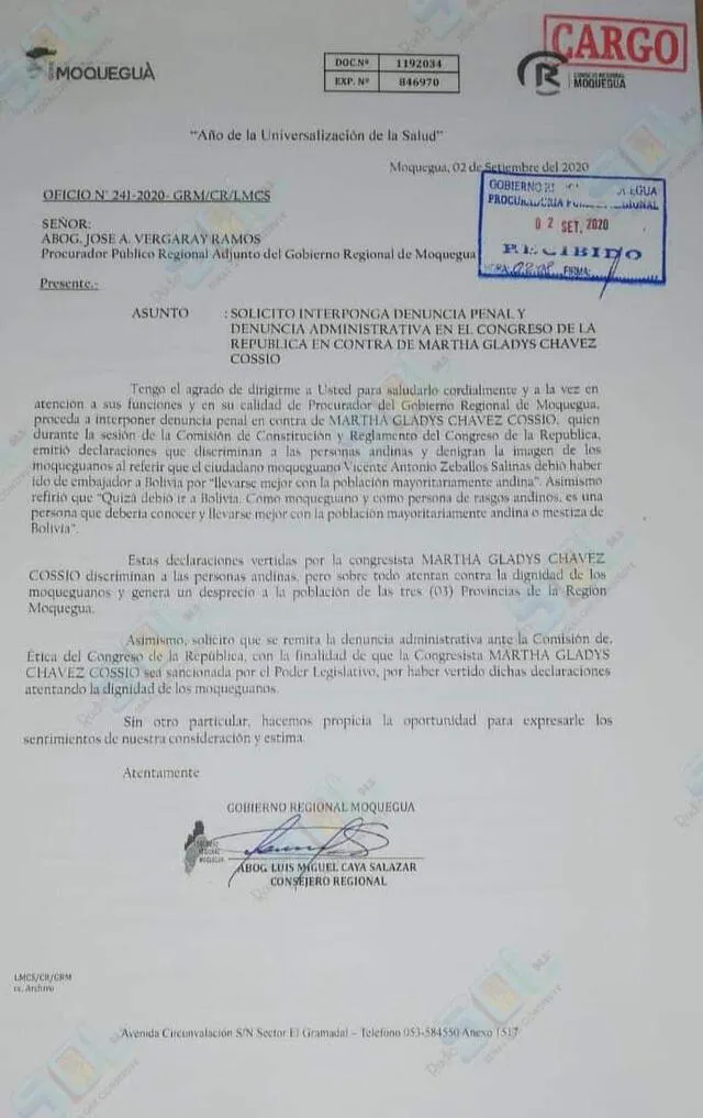 Consejero regional Luis Miguel Caya solicitó que se interponga denuncia contra Martha Chávez.