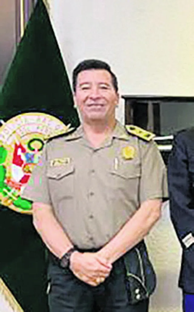 Convocado. General Javier Gallardo, número 4 de la PNP. Foto: difusión