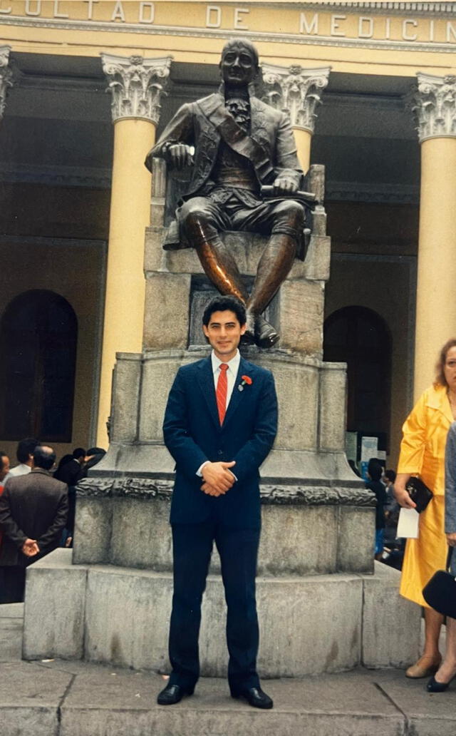  Antonio Bullon estudió Medicina en la UNMSM al igual que su padre. Foto: cortesía   