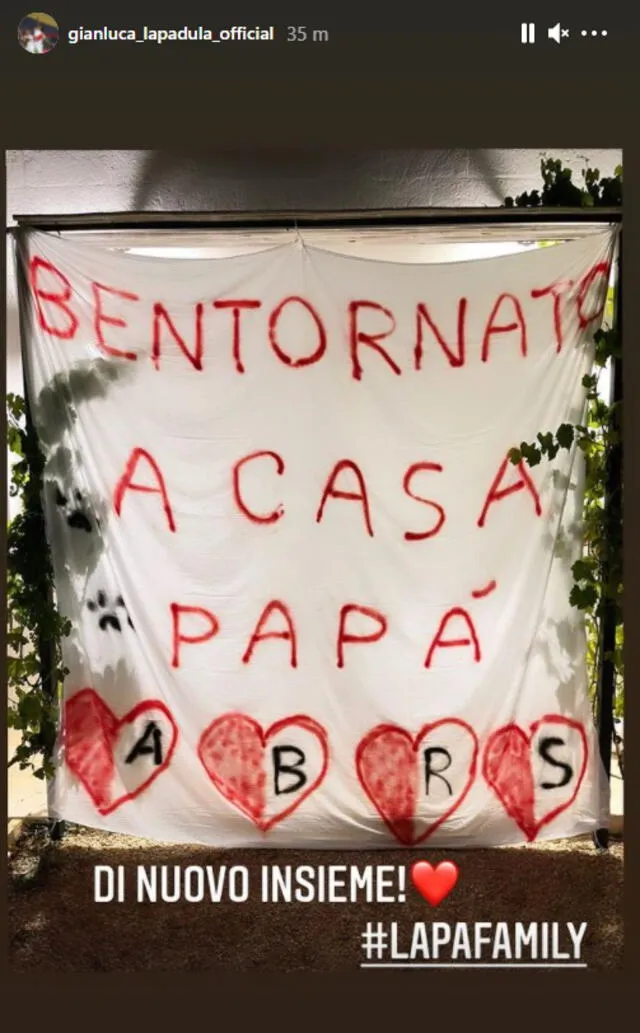 Las hijas y la esposa de 'Lapagol' incluyeron sus iniciales en el mensaje para el jugador. Foto: Instagram/Gianluca Lapadula