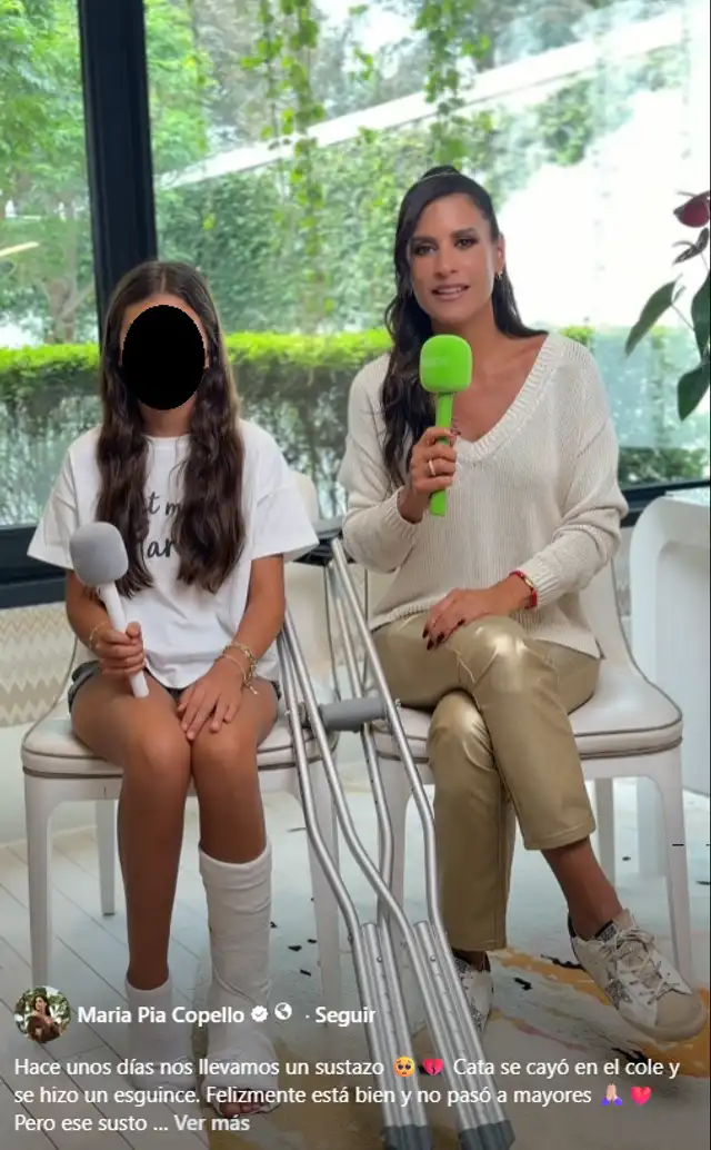 María Pía Copello y su hija menor Catalina Dyer. Foto: Facebook.  
