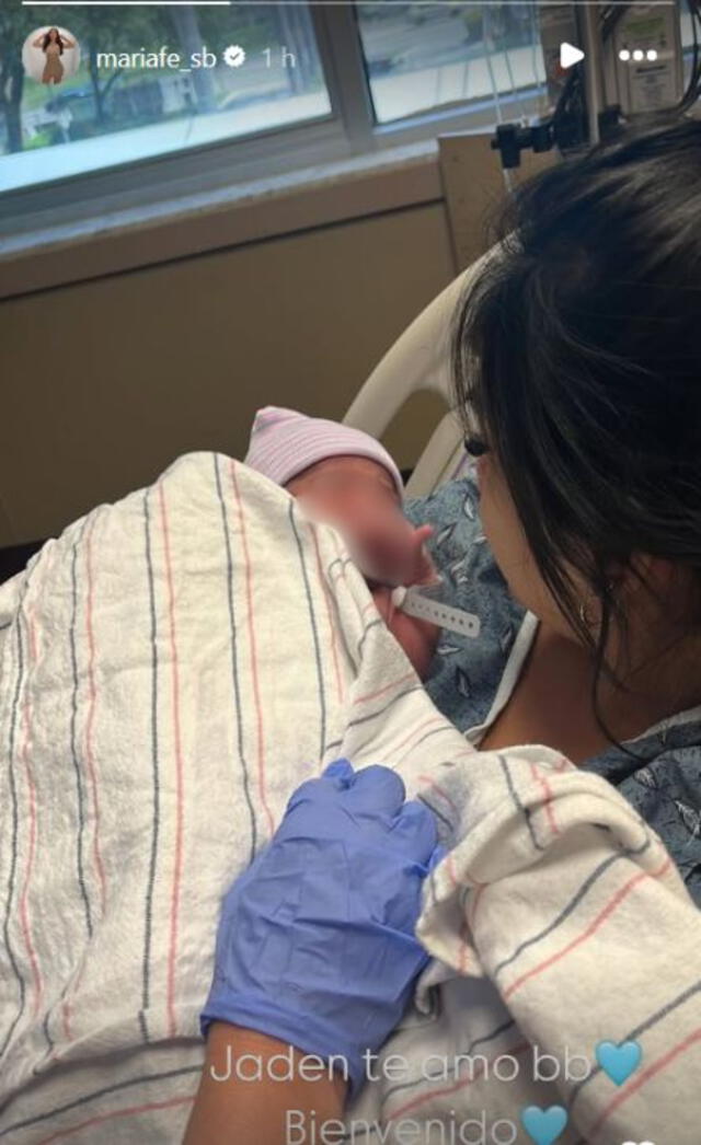 María Fe Saldaña anuncia la llegada de su bebé. Foto: IG   