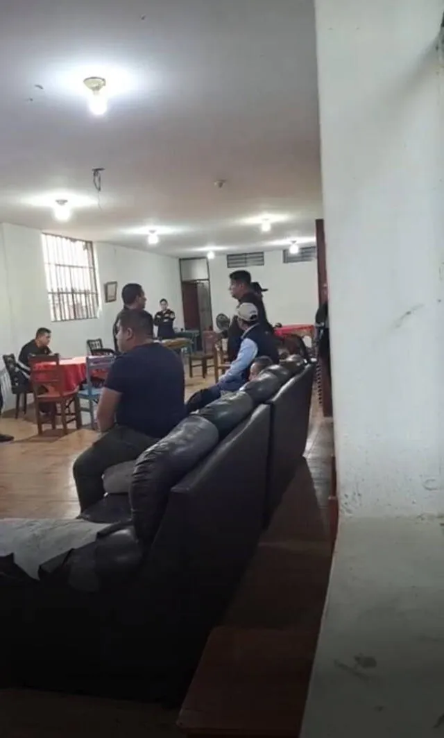 Imágenes dentro del club donde sucedió el crimen. Foto: Yolanda Goicochea   