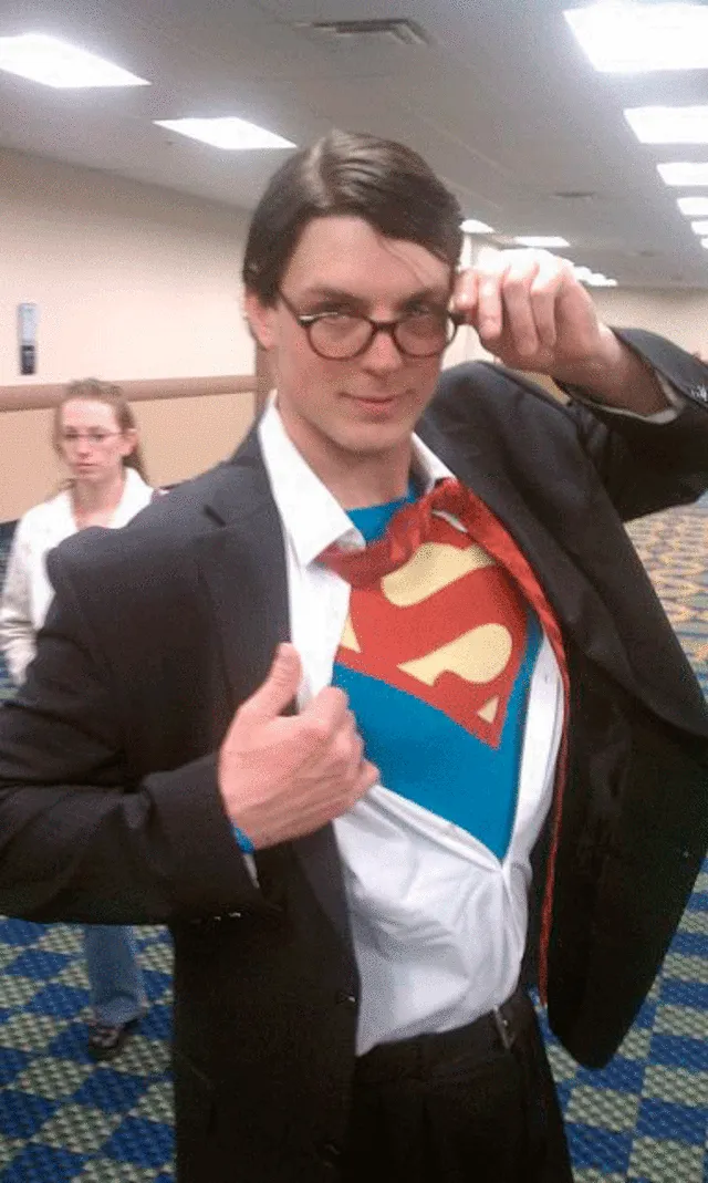 Disfraz de Superman / Clark Kent. Foto: Flickr