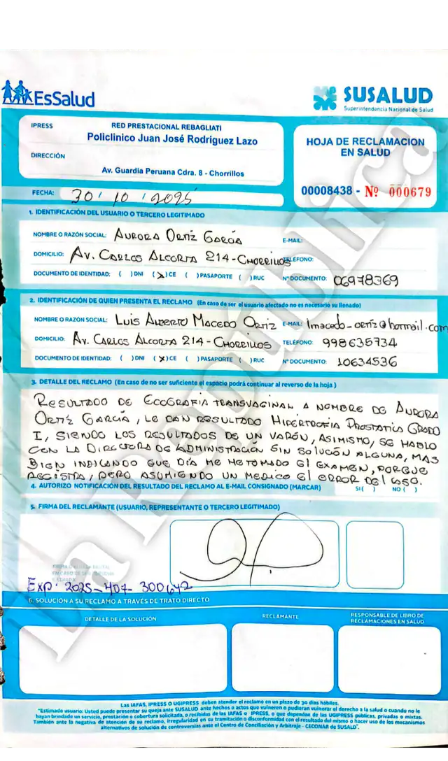 Tras el grave error de diagnóstico por parte del Policlínico de la Red Prestacional de Rebagliati, el hijo mayor de la paciente vulnerada sentó una denuncia en contra del centro de salud. Foto: La República.   