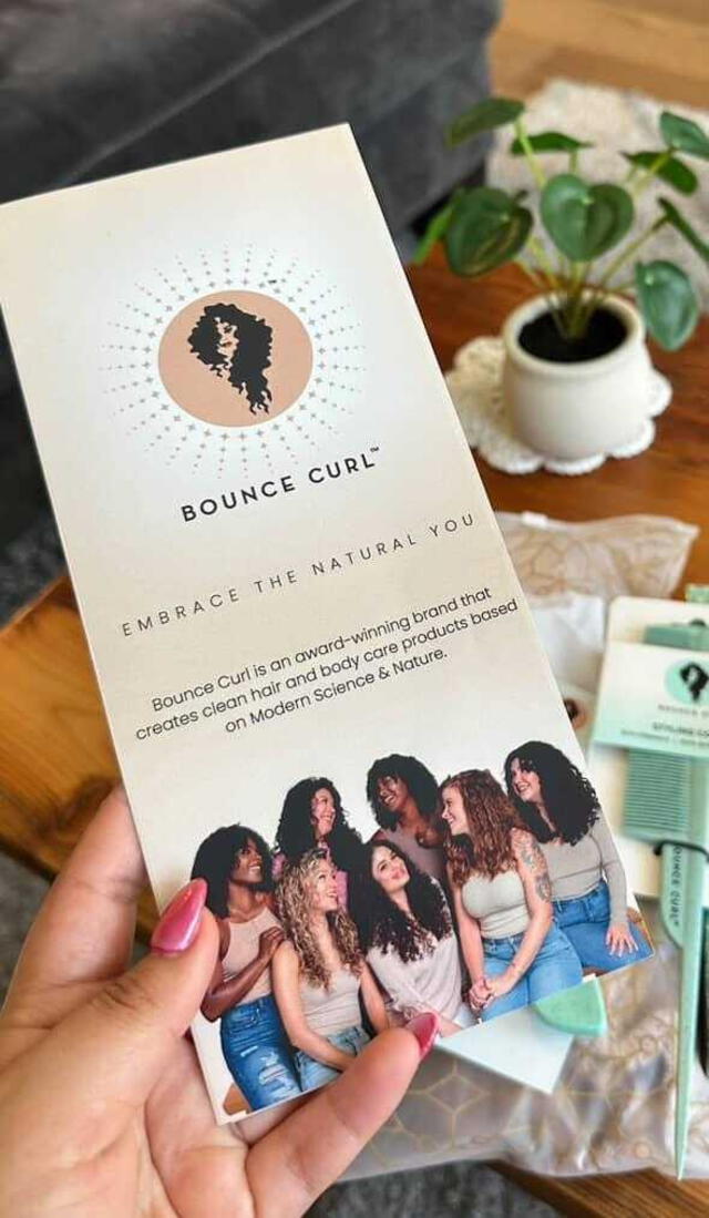  Lucero trabaja con la marca "Bounce Curl" para cabellos rizados. Foto: Lucero.   