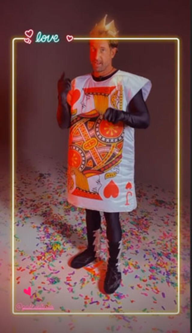 Gabriel Soto muestra su peculiar disfraz. Foto: Instagram
