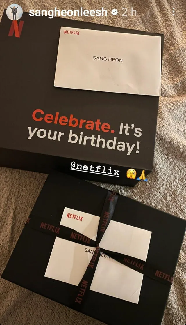 Netflix envió regalos a Lee Sang Heon por su cumpleaños. Foto: Netflix  