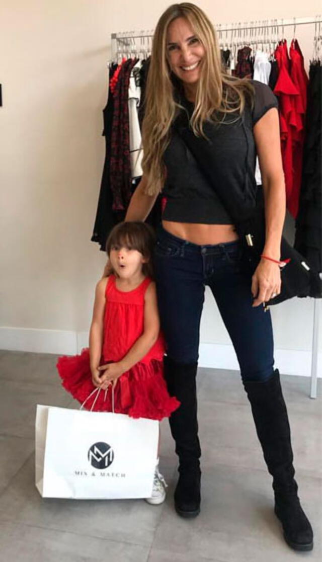 La protagonista de “Mi gorda Bella", Natalia Streignard, luce atletica figura a sus 50 años. Foto: Instagram