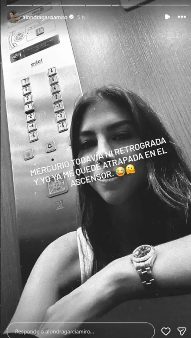 Alondra García Miró no esperó inconveniente con el ascensor.