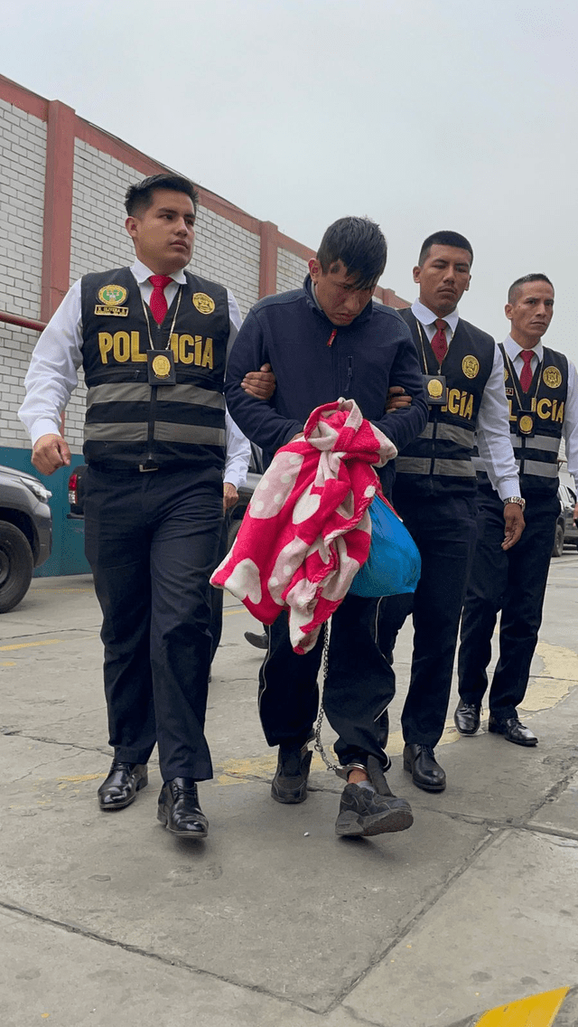 Detenidos llegaron a la sede norte del Ministerio Pública para oía sentencias. Foto: Rosa Quincho/URPI-LR   