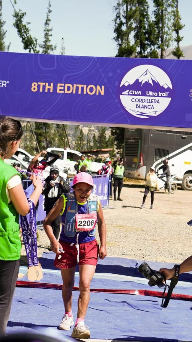  Tras su notable desempeño, Trinidad fue invitada a competir en la prestigiosa carrera Sierre-Zinal, en Suiza. Foto: Territorio Trail Media   