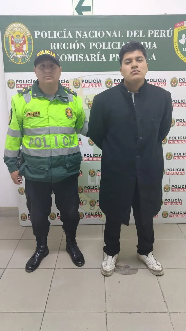 PNP detiene a conductor ebrio de camioneta. 