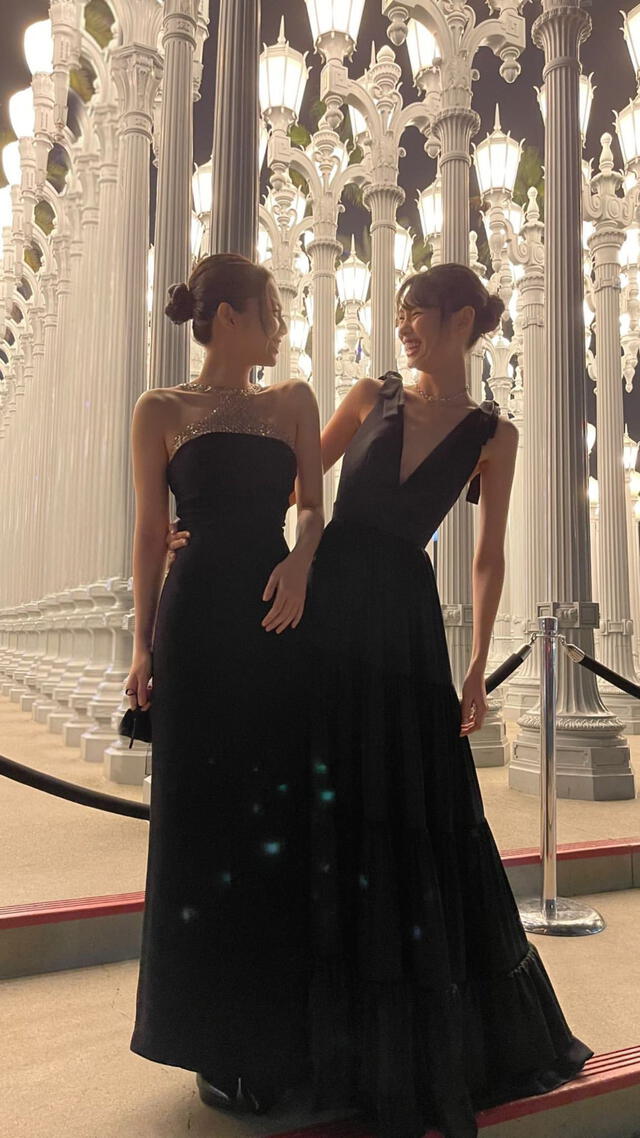 Jung Ho Yeon y Jennie en LACMA. Foto: Instagram