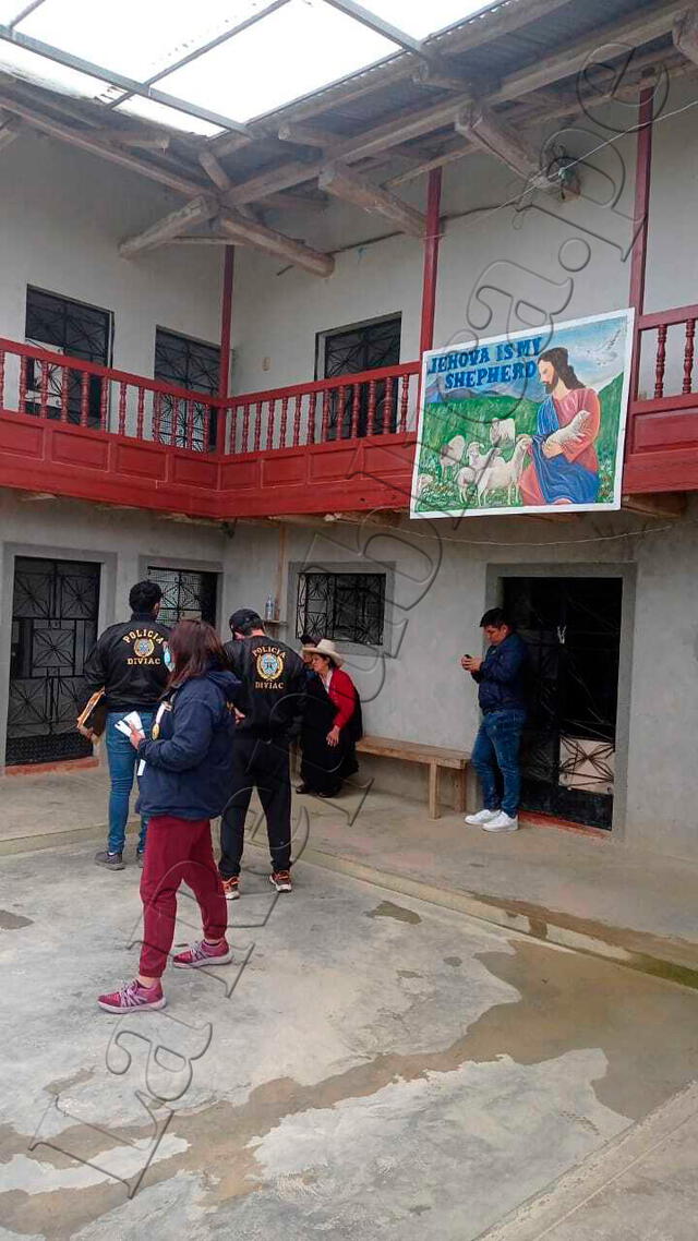 Autoridades del Ministerio Público y la Diviac encontraron la vivienda deshabitada. Foto: La República