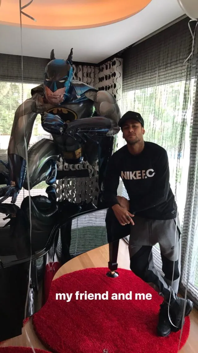 Neymar es gran fan de Batman. Foto: Instagram