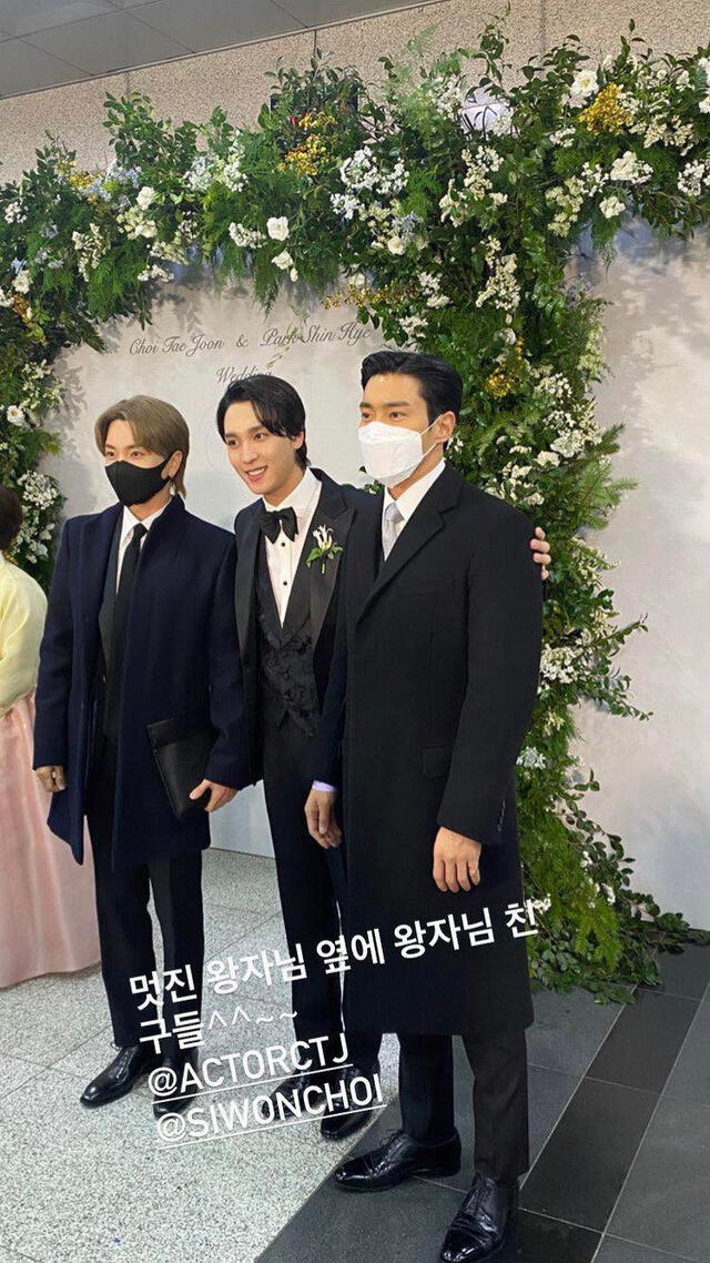 Siwon y Leeteuk en la boda