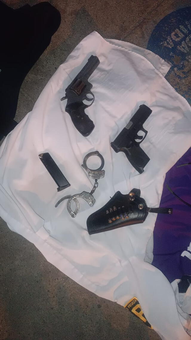  Armas incautadas a "Los Siniestros de la Extorsión". Foto: PNP.   