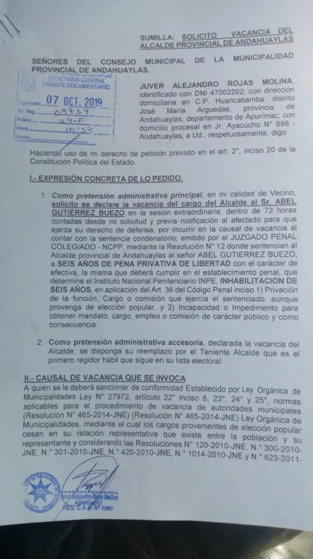 Documento de pedido de vacancia a alcalde de Andahuaylas.