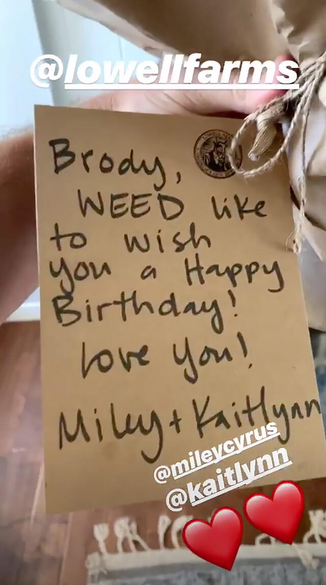 Miley Cyrus y Kaitlyn Carter se encontraron con su exesposo en la fiesta post MTV Video Music Awards 2019