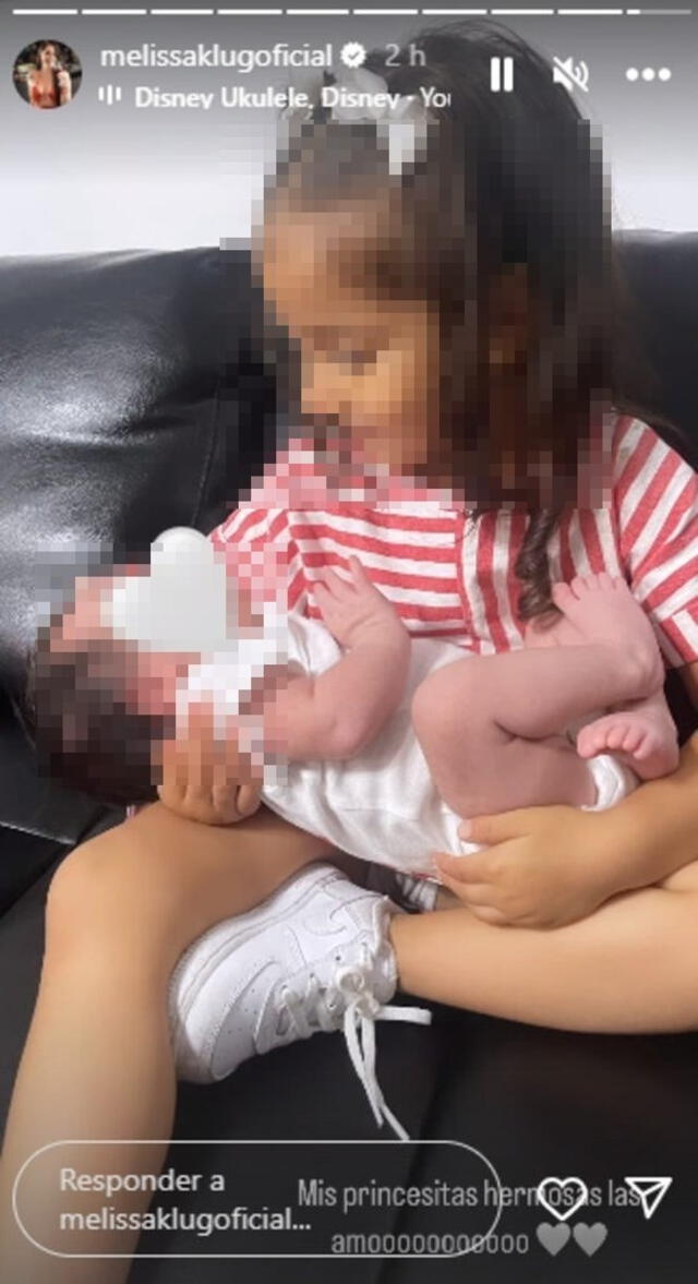  Melissa Klug comparte foto de su bebé recién nacida al lado de su nieta, hija de Samahara Lobatón. Foto: Instagram/Melissa Klug 