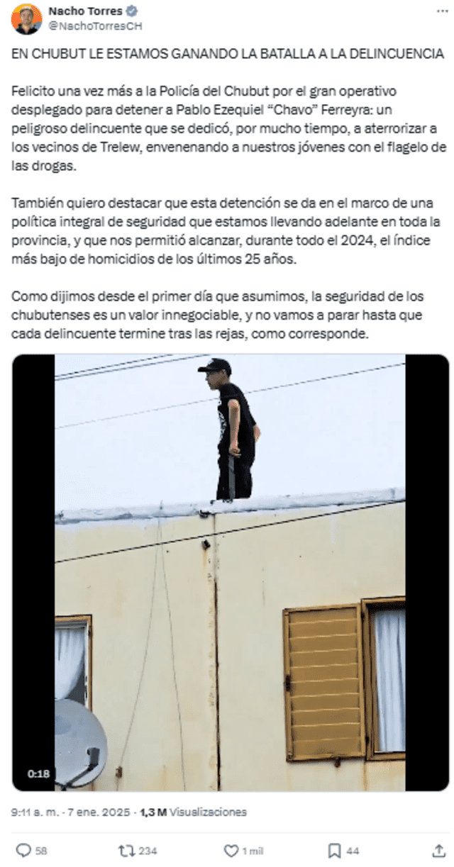 <em> El alcalde de Chubut felicitó a la Policía Federal de su distrito por su trabajo. Foto: captura de X</em>   