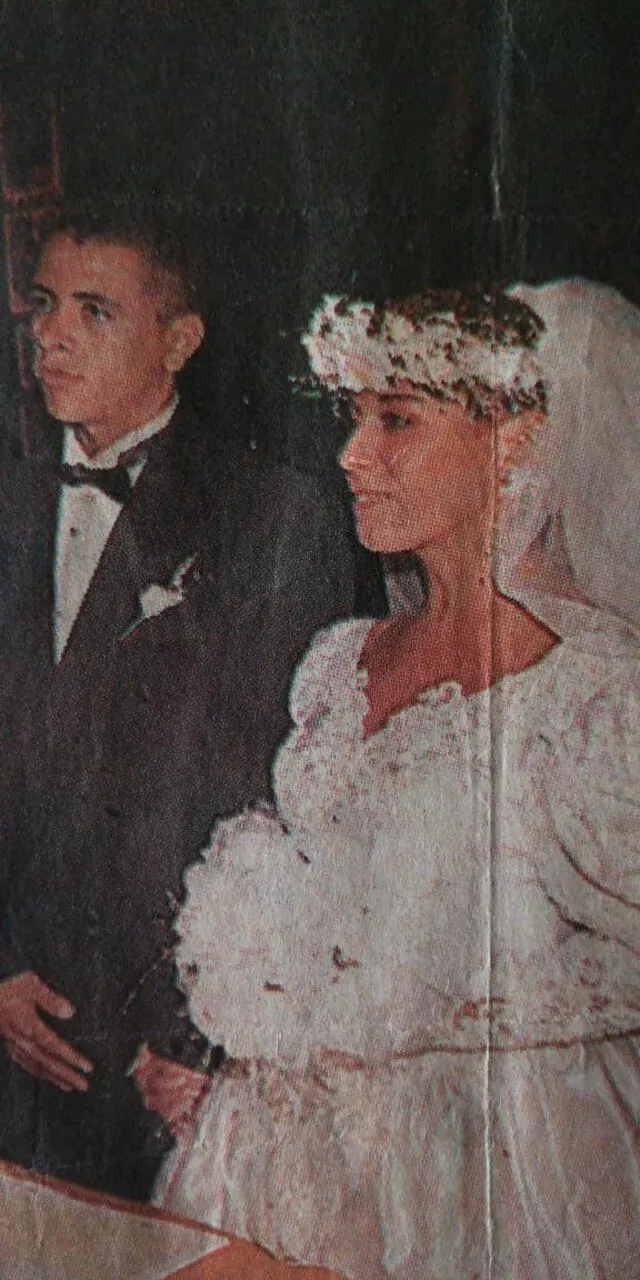  Lucía de la Cruz en su boda con Percy García. Foto: Captura Facebook   