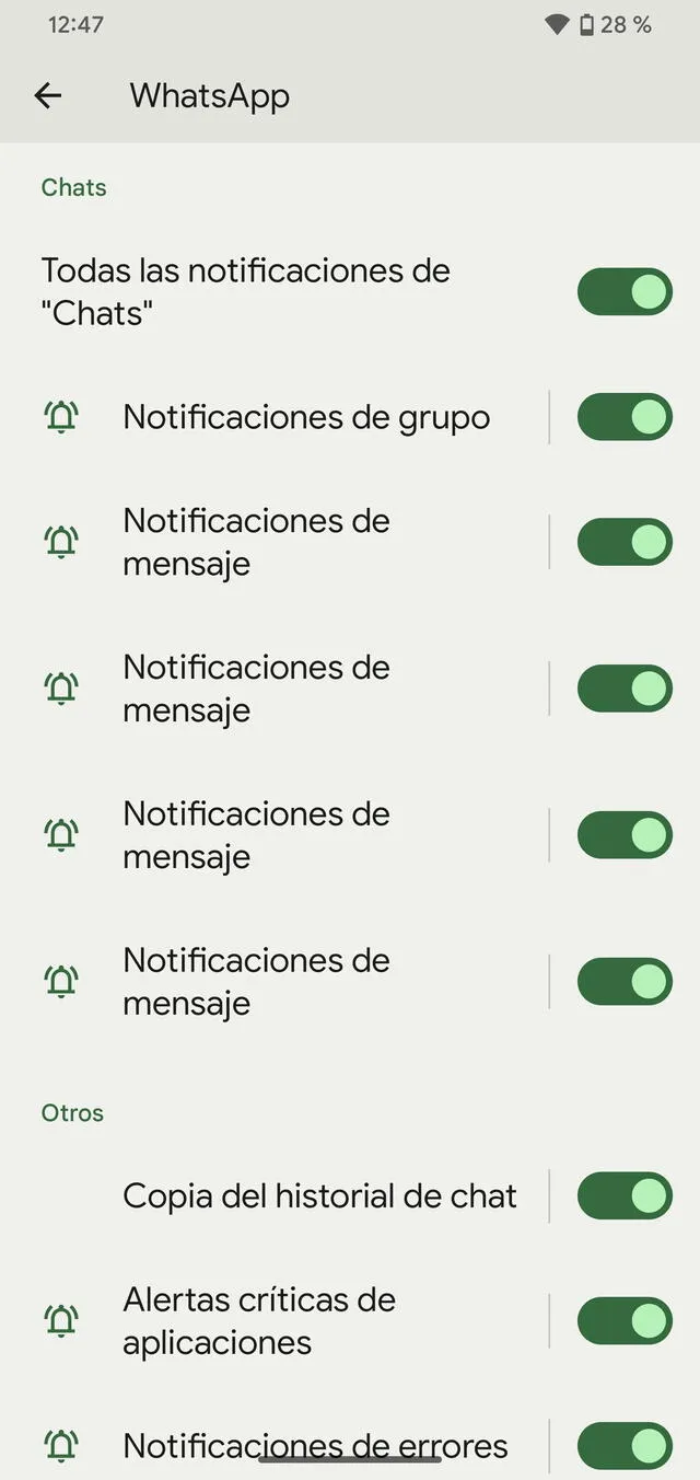  Revisa que las notificaciones de WhatsApp estén activadas. Foto: Xataka   