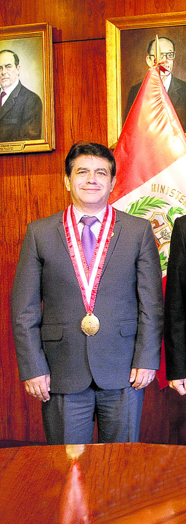 TOMAS ALADINO GALVEZ VILLEGAS  FISCAL SUPREMO  2019