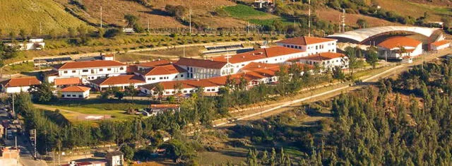 El hospital Diospi Suyana, que cobra 4 soles por consulta médica, está ubicado en el distrito de Curahuasi, provincia de Abancay, región Apurímac