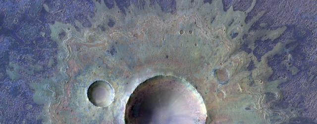  La forma del cráter de Marte podría sugerir la presencia de agua en la llanura. Foto: ESA   
