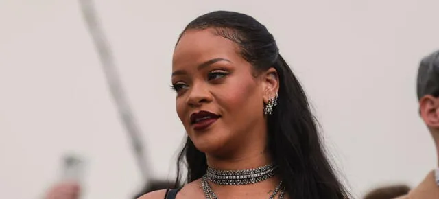 Rihanna ocupa el puesto 21 en la lista de Forbes.