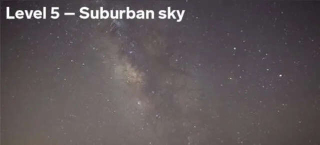En la escala 5, nuestra galaxia se observa descolorida, mientras que las nubes son más brillantes que el cielo mismo. La mayoría de las personas a lo mucho han visto este tipo de cielo. Foto: Sriram Murali